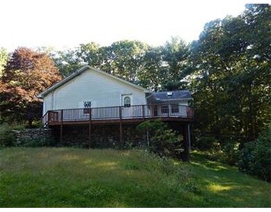 132 E Charlton Rd, Spencer, MA 01562 - photo 4