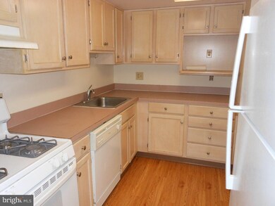 45 Old Forge Crossing, Devon, PA 19333 - photo 6