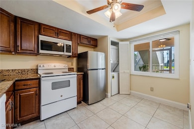 2504 SE 16th Place unit 101, Cape Coral, FL 33904 - photo 4