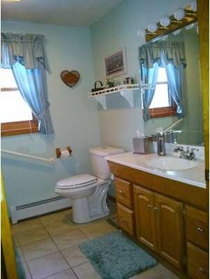 39 Camile Rd, Webster, MA 01570 - photo 5