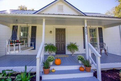 455 Dowd St-3