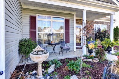 View of patio / terrace with covered porch
