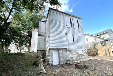 1121 State St, Alton, IL 62002 - photo 4