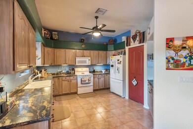Kitchen1