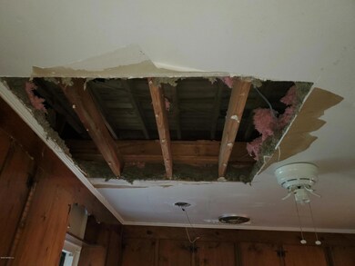 4725 Burgundy Rd N, Jacksonville, FL 32210 - photo 5