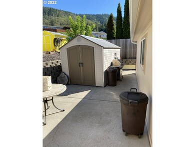 Shed