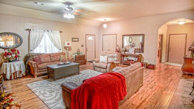 36075-4.JPG