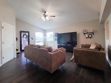 816 Desert Cactus Dr, Horizon City, TX 79928 - photo 7