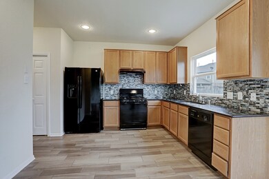 2903 Phaeton Ct, Rosenberg, TX 77471 - photo 6