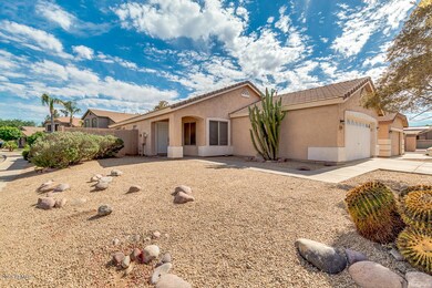3017 E Millbrae Ln, Gilbert, AZ 85234 - photo 2