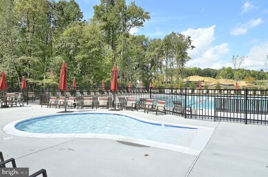 7670 Elmcrest Rd, Hanover, MD 21076 - photo 5