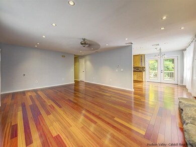 15 Maggies Way unit 1, Poughkeepsie, NY 12601 - photo 6