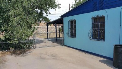 686 Santa Barbara Dr, El Paso, TX 79915 - photo 2