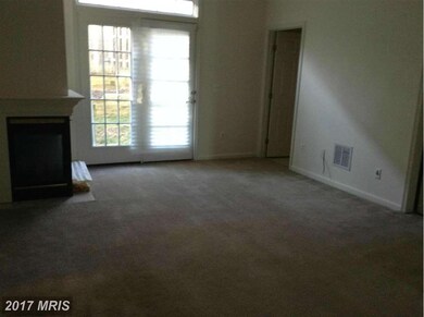 9114 Kelford Ct, Lorton, VA 22079 - photo 4