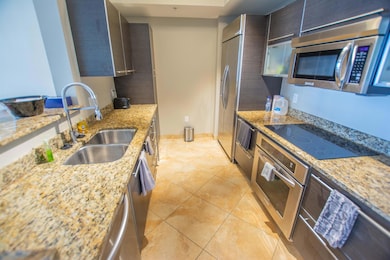 City Place South Tower unit 506, West Palm Beach, FL 33401 - photo 7