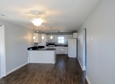 Queens Haven 3 A LvgRm