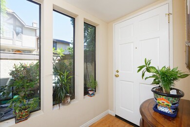 8225 Mason Ave D Winnetka CA-large-010-0