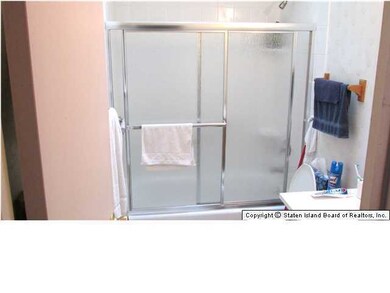 74 Seguine Place, Staten Island, NY 10312 - photo 7