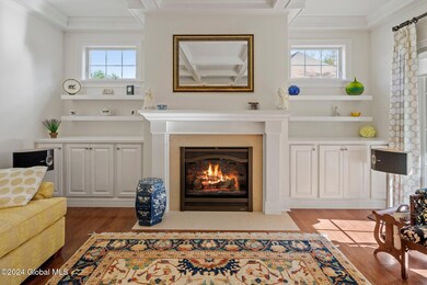 30-web-or-mls-815-waldens-pond-rd