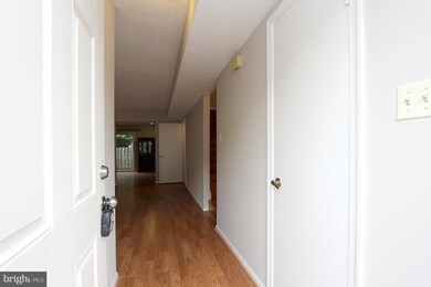 114 Autumn Hill Way, Gaithersburg, MD 20877 - photo 2