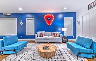 514 31st Ave N, Nashville, TN 37209 - photo 5