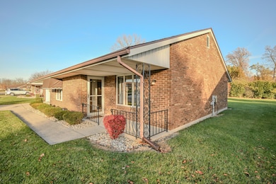 3022 Brixton Dr E, Springfield, OH 45503 - photo 4