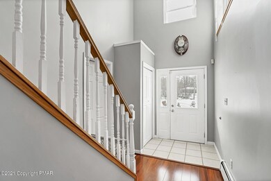 129 English Ivy Ct, Long Pond, PA 18334 - photo 2