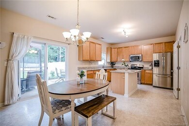 2453 Marthas Ridge Dr, Statesville, NC 28625 - photo 6