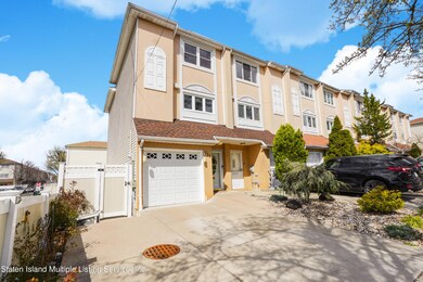 723 Correll Ave, Staten Island, NY 10309 - photo 2