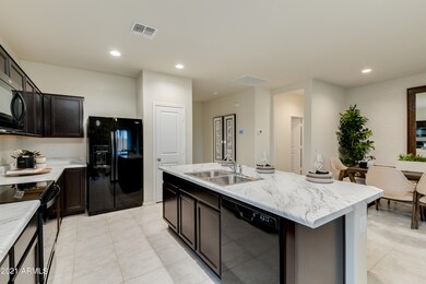 Heartland Ranch Hummingbird Kitchen Pic