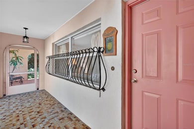 32601 Lakeshore Dr, Tavares, FL 32778 - photo 6