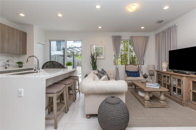 10280 NW 72nd St, Doral, FL 33178 - photo 4