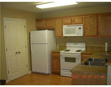 45542 Pointe Dr unit 50, Hammond, LA 70401 - photo 4