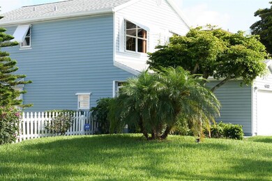 4687 Lakeside Circle 06-09-10 005