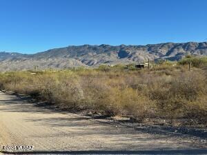 5th street-mountains to the south