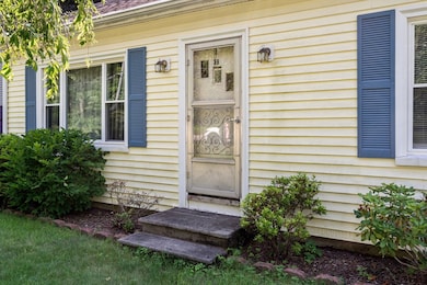 39 Dudley Hill Rd, Dudley, MA 01571 - photo 7