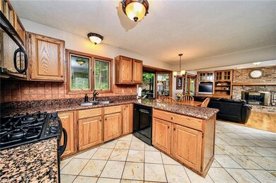 8035 Monterey Dr, Willoughby, OH 44094 - photo 3