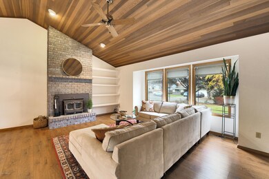 1b livingroom