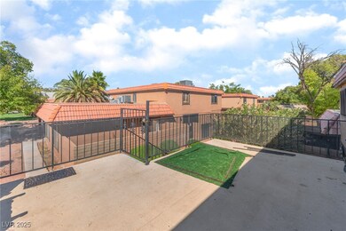 300 Brookside Ln unit D, Las Vegas, NV 89107 - photo 6