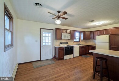 527 Teeter Rd, Littlestown, PA 17340 - photo 7