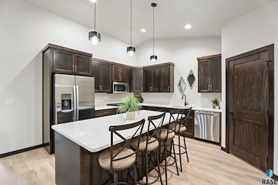 1109 S Foss Ave, Sioux Falls, SD 57110 - photo 6