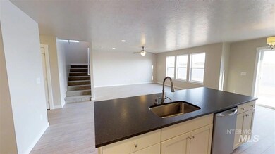 2381 N Greenville Ave, Kuna, ID 83634 - photo 5