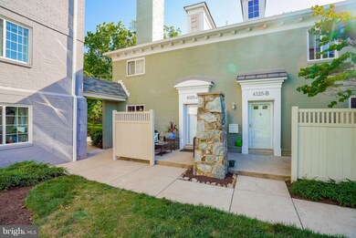 4125 S Four Mile Run Dr unit A, Arlington, VA 22204 - photo 2