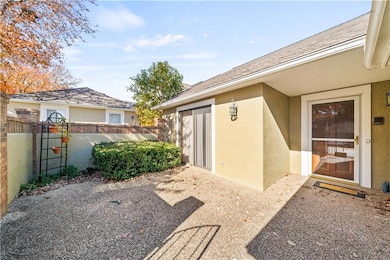 11044 W 97th Cir, Overland Park, KS 66214 - photo 3