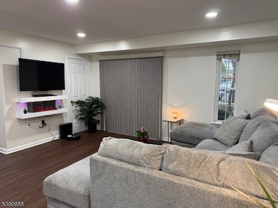 751 Summer Ave unit 1D, Newark, NJ 07104 - photo 2