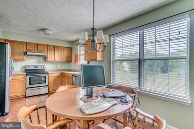 205 Eaton Ct, Stafford, VA 22554 - photo 7