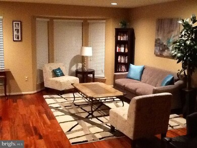 13 Hudson Ct, Franklin Park, NJ 08823 - photo 6