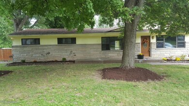 8001 Sherry Lynn Ct, Louisville, KY 40228 - photo 2