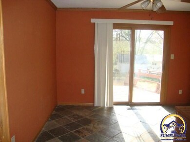 260 W 14th St, Auburn, KS 66402 - photo 7