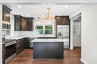 409 Winslow Ave, Saint Paul, MN 55107 - photo 4